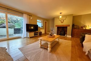 Living Room- click for photo gallery